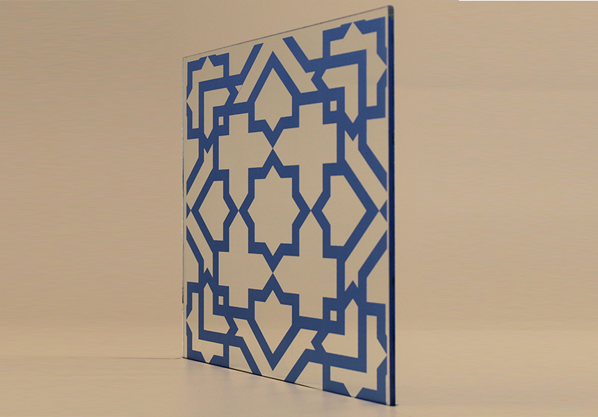 FRITVIEW™ shown in blue mashrabiya pattern